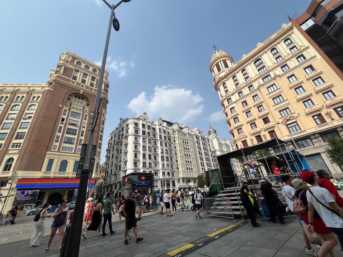 Chic4 Luxury Gran Via Apartment Madrid Luaran gambar